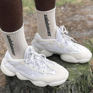 ⁦Adidas Yeezy 500 White Boone⁩ – תמונה ⁦4⁩