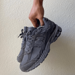 ⁦New Balance 2002R Black Phantom - נעלי ניו באלנס⁩ – תמונה ⁦3⁩