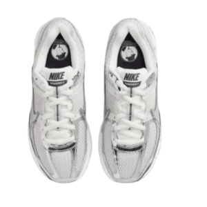 ⁦Nike Zoom Vomero 5 Photon Dust Silver⁩ – תמונה ⁦3⁩