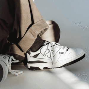 ⁦New Balance 550 White Black Leather⁩ – תמונה ⁦4⁩