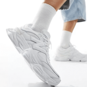 New Balance 9060 Triple White - ניו באלנס 9060 – תמונה 5