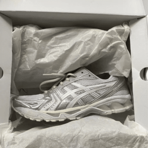 ⁦Asics Gel Kayano 14 Silver White  – נעלי אסיקס⁩ – תמונה ⁦5⁩