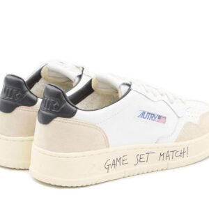 ⁦Autry Medalist Bicolor Low-Top Sneakers⁩ – תמונה ⁦3⁩