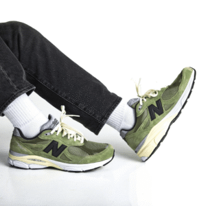 נעלי ניו באלנס - New Balance 990 V3 Olive – תמונה 4