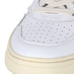 Autry Medalist Lace-Up Sneakers – תמונה 4