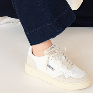 Autry Medalist Low White Suede – תמונה 4