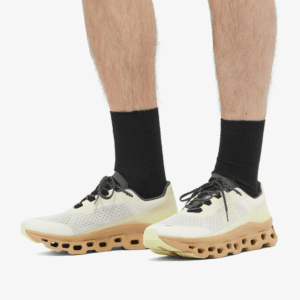 ⁦On Cloud Cloudmonster Cream Dune- נעלי און קלאוד⁩ – תמונה ⁦5⁩