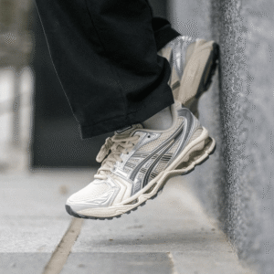 ⁦Asics Kayano 14 Birch Dark Pewter – נעלי אסיקס⁩ – תמונה ⁦6⁩