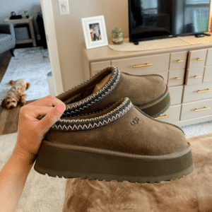 UGG Tazz Platform Dark Brown - כפכפי האג טאז – תמונה 7