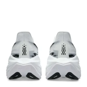 ⁦נעלי ריצה Asics Superblast 3 Unisex – ביצועים מתקדמים ונוחות מקסימלית⁩ – תמונה ⁦14⁩