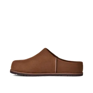 ⁦כפכפי גברים UGG Otzo Clog – נוחות יומיומית עם מראה יוקרתי⁩ – תמונה ⁦2⁩