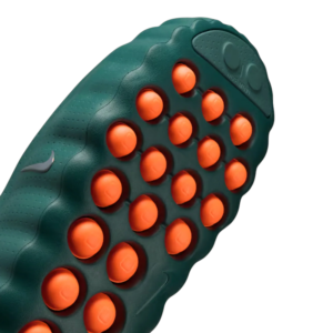כפכפים נייק - Nike Mind 001 Pregame Mules – Mineral Slate / Light Pumice / Hyper Crimson / Metallic Platinum – תמונה 3