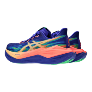 ⁦נעלי ריצה Asics Superblast 3 Unisex – ביצועים מתקדמים ונוחות מקסימלית⁩ – תמונה ⁦5⁩