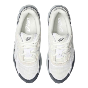 סניקרס יוניסקס ASICS Gel-NYC Cream Cement Grey – שילוב מושלם בין רטרו לחדשנות אורבנית – תמונה 11