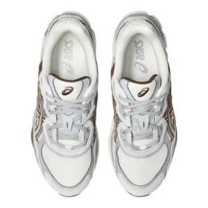 סניקרס יוניסקס ASICS Gel-NYC Cream Cement Grey – שילוב מושלם בין רטרו לחדשנות אורבנית – תמונה 67