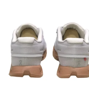 נעלי On Cloud 5 Running – נעלי ריצה קלות עם נוחות וביצועים מתקדמים – תמונה 3