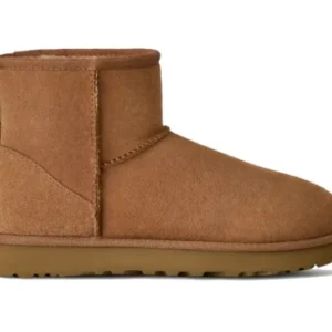 ⁦מגפי UGG Classic Mini II לגברים בצבע Chestnut⁩ – תמונה ⁦1⁩