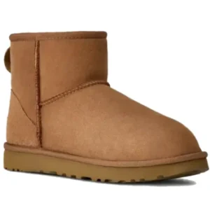 ⁦מגפי UGG Classic Mini II לגברים בצבע Chestnut⁩ – תמונה ⁦2⁩