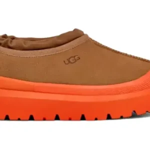 ⁦נעלי UGG Tasman Weather Hybrid לגברים בצבע Chestnut – זמש עמיד למים ונוחות בכל מזג אוויר⁩ – תמונה ⁦1⁩