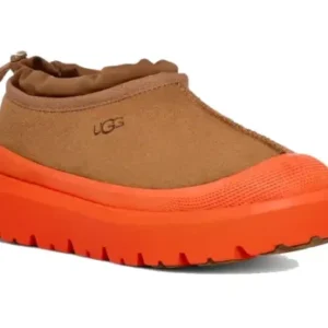 ⁦נעלי UGG Tasman Weather Hybrid לגברים בצבע Chestnut – זמש עמיד למים ונוחות בכל מזג אוויר⁩ – תמונה ⁦5⁩
