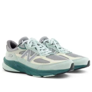⁦נעלי New Balance 990v6 מנטה קהילתית⁩ – תמונה ⁦3⁩