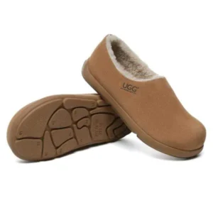 ⁦כפכפי UGG Ankle Clog לגברים בצבע Chestnut⁩ – תמונה ⁦5⁩