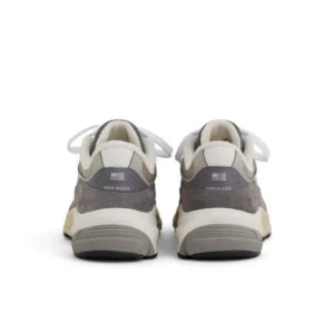 נעלי New Balance 990v6 Made In USA טירת סלע ירח – תמונה 4
