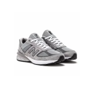 ⁦נעלי New Balance 990 V5 בצבע אפור⁩ – תמונה ⁦3⁩