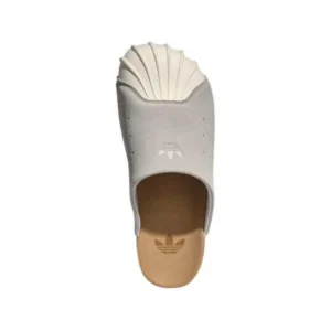 ⁦כפכפי אדידס Adimule בצבע Grey Two / Chalk White – סטייל מודרני ונוחות יומיומית⁩ – תמונה ⁦6⁩