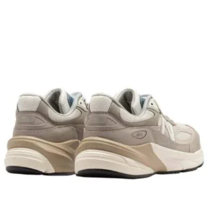 ⁦נעלי New Balance 990v6 פטרייה⁩ – תמונה ⁦4⁩