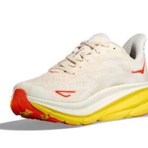 ⁦Hoka Clifton 9 נעלי ריצה קלות עם ריכוך ונוחות 'Eggnog/Passion Fruit'⁩ – תמונה ⁦3⁩