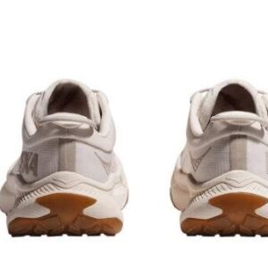 ⁦Hoka Transport נעלי הליכה קלות ותומכות 'Yellowish/White'⁩ – תמונה ⁦4⁩