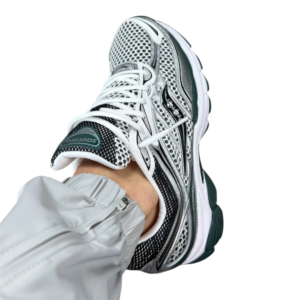 Saucony ProGrid Omni 9 Pine Green נעלי סניקרס יוניסקס בעיצוב רטרו לנוחות יומיומית – תמונה 6