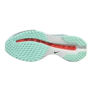 Nike Pegasus Premium Barely Green – נעלי ריצה עם ריפוד ותמיכה מתקדמים – תמונה 5