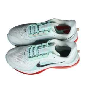 Nike Pegasus Premium Barely Green – נעלי ריצה עם ריפוד ותמיכה מתקדמים – תמונה 3