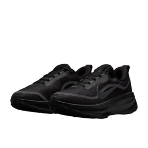 Nike Vomero 18 GORE-TEX Waterproof Black – נעלי ריצה עמידות למים עם נוחות מרבית – תמונה 4