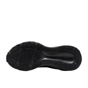Nike Vomero 18 GORE-TEX Waterproof Black – נעלי ריצה עמידות למים עם נוחות מרבית – תמונה 3