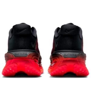 Nike Vomero Premium Black/Bright Crimson – נעלי ריצה עם ריפוד ותמיכה מתקדמים – תמונה 5