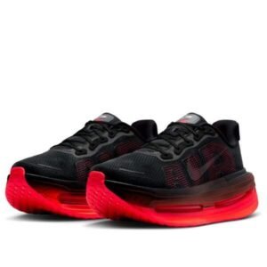 Nike Vomero Premium Black/Bright Crimson – נעלי ריצה עם ריפוד ותמיכה מתקדמים – תמונה 3