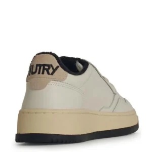Autry Medalist Lace-Up סניקרס – תמונה 3