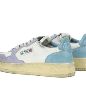 ⁦Autry Medalist Super Vintage Low-Top סניקרס⁩ – תמונה ⁦2⁩