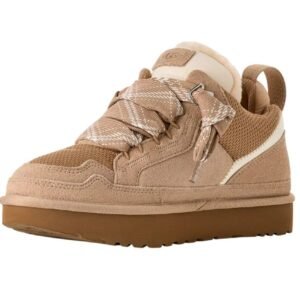 ⁦UGG Women’s Lowmel Sand – נעלי נשים בגוון חול בעיצוב יומיומי⁩ – תמונה ⁦3⁩