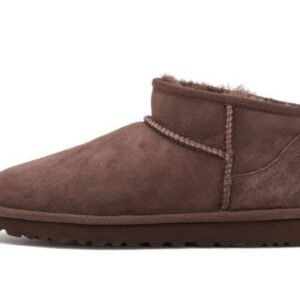 UGG Classic Ultra Mini Boot Burnt Cedar – מגפיים בגזרה נמוכה