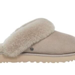 UGG Classic Slipper II Grey – נעלי בית לנשים בצבע אפור