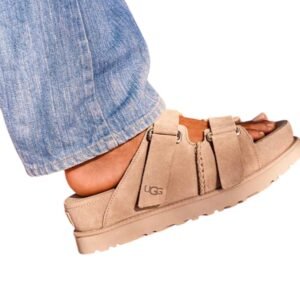UGG Goldenstar Hi Slide Sand כפכפי UGG עם פלטפורמה עמידה למים – תמונה 9