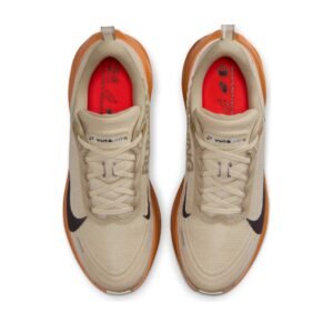 ⁦נעלי ריצה Nike-Air Zoom Vomero Plus Running Poets Light Khaki/Monarch⁩ – תמונה ⁦3⁩